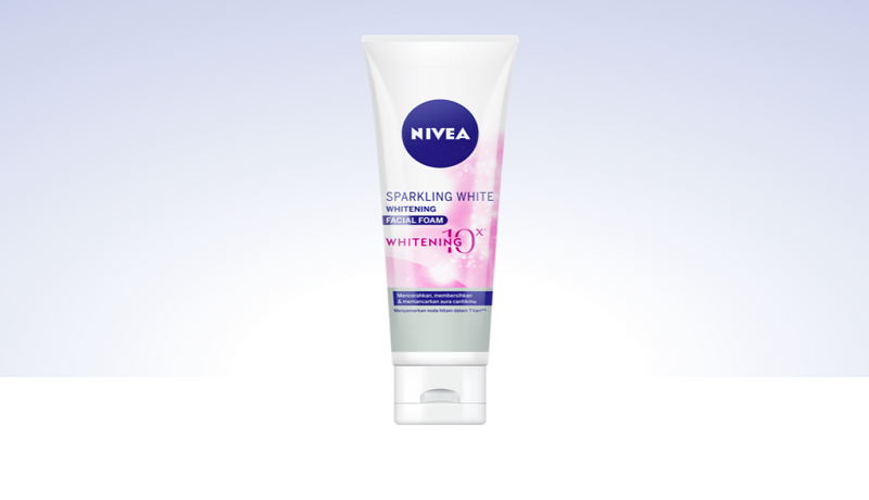 Nivea Sparkling White Facial Foam. (foto: nivea.co.id) Nivea Sparkling White Facial Foam. (foto: nivea.co.id)