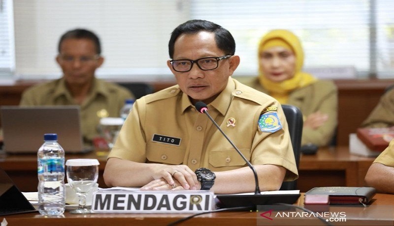 Menteri Dalam Negeri Tito Karnavia. Foto: Antara Menteri Dalam Negeri Tito Karnavia. Foto: Antara