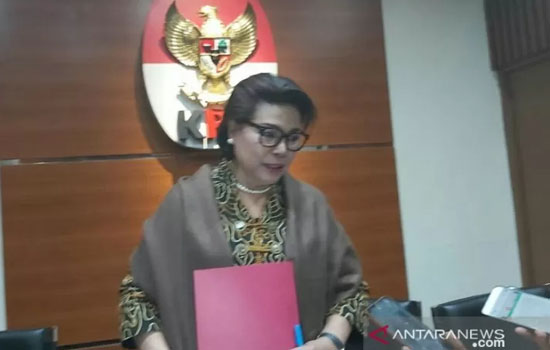 Wakil Ketua Komisi Pemberantasan Korupsi (KPK) Basaria Panjaitan membenarkan pihaknya menangkap Bupati Muara Enim Ahmad Yani dalam operasi tangkap tangan (OTT). Foto: Benardy Ferdiansyah/Antara Wakil Ketua Komisi Pemberantasan Korupsi (KPK) Basaria Panjaitan membenarkan pihaknya menangkap Bupati Muara Enim Ahmad Yani dalam operasi tangkap tangan (OTT). Foto: Benardy Ferdiansyah/Antara