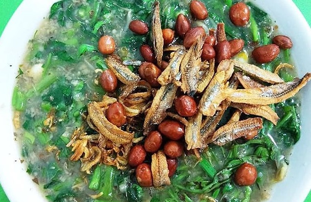 Bubbor Paddas, yang tidak pedas, tapi gurih apa lagi ditambah teri. (Foto: Instazu.com) Bubbor Paddas, yang tidak pedas, tapi gurih apa lagi ditambah teri. (Foto: Instazu.com)