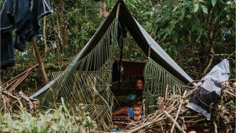 Untuk menghindari gempa susulan, warga masih ada yang mengungsi (foto: Antara) Untuk menghindari gempa susulan, warga masih ada yang mengungsi (foto: Antara)