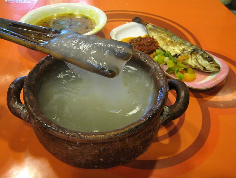 Papeda, makanan pokok olahan sagu masyarakat Maluku. (Foto: Wikipedia)) Papeda, makanan pokok olahan sagu masyarakat Maluku. (Foto: Wikipedia))