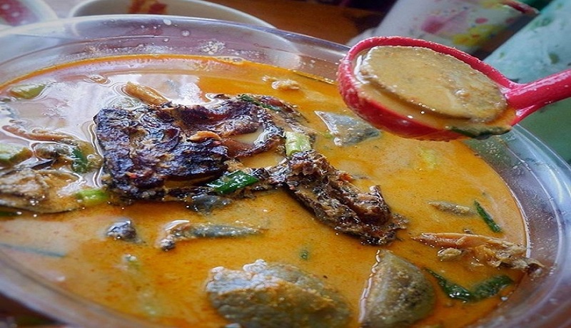 Gulai Taboh menggugah selera siapa saja yang mencobanya. Foto: Instagram/@duniaindra Gulai Taboh menggugah selera siapa saja yang mencobanya. Foto: Instagram/@duniaindra