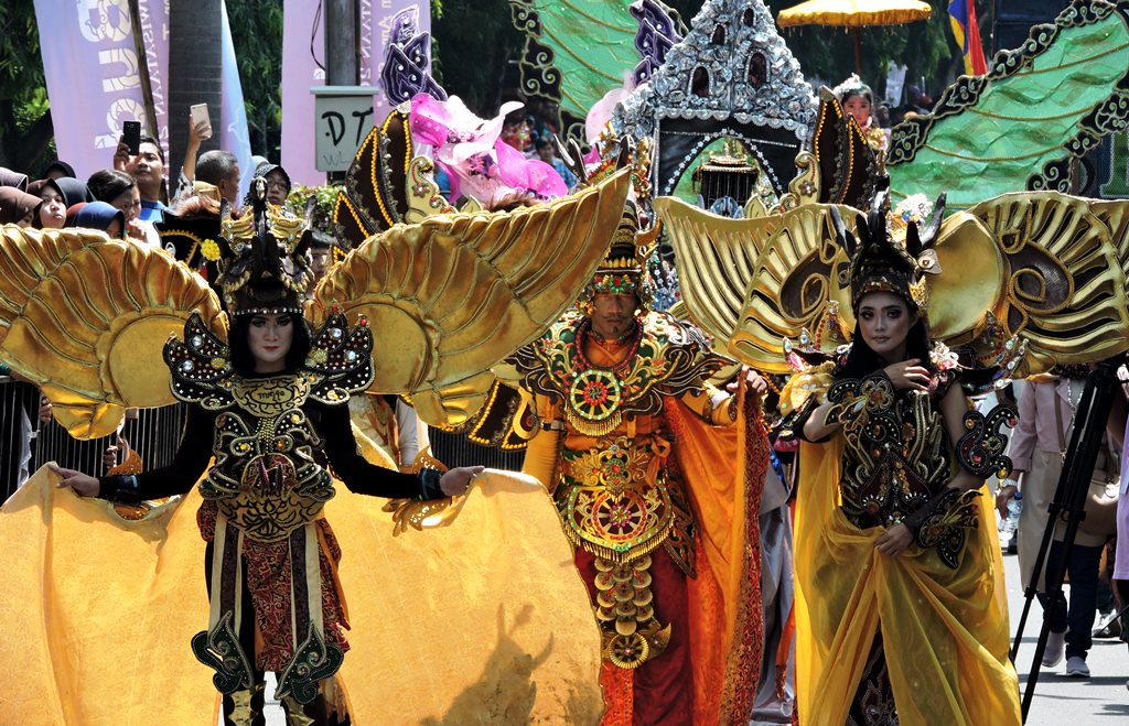 Cirebon Constume Carnival. (Foto: Jelajah Nuase Cirebon Constume Carnival. (Foto: Jelajah Nuase
