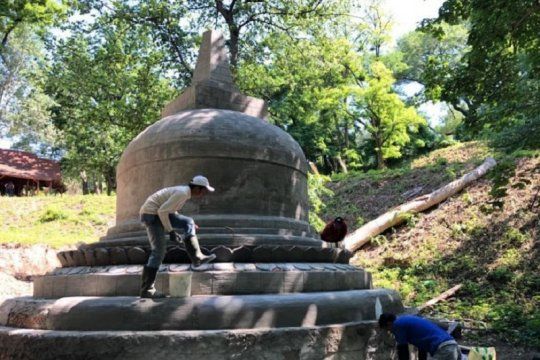 Replika stupa Candi Borobudur yang dbangun di Ukraina. Foto: Antara Replika stupa Candi Borobudur yang dbangun di Ukraina. Foto: Antara
