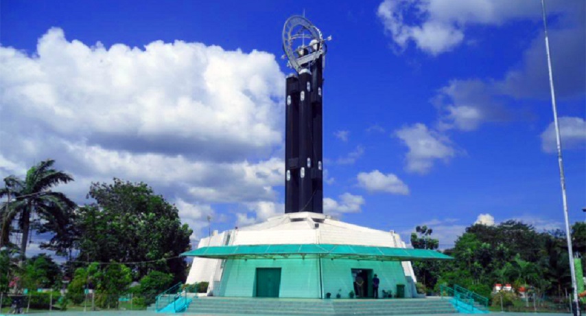 Tugu Khatulistiwa menjadi ikon di Kalimantan Barat. (ist) Tugu Khatulistiwa menjadi ikon di Kalimantan Barat. (ist)