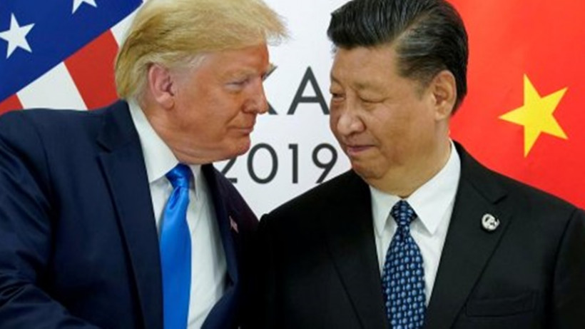 Presiden AS Trump dan Presiden China Xi Jinping (foto: Twitter @NCUSCR)) Presiden AS Trump dan Presiden China Xi Jinping (foto: Twitter @NCUSCR))