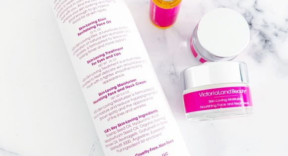 Produk Kosmetik Ramah Disabilitas (Foto: Instagram/@Victorialand) Produk Kosmetik Ramah Disabilitas (Foto: Instagram/@Victorialand)