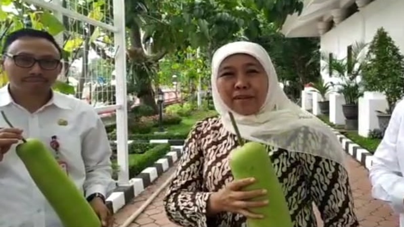 Gubernur Jawa Timur Khofifah Indar Parawansa angkat bicara soal temuan penangkal virus corona (foto: SC IG @khofifah.ip) Gubernur Jawa Timur Khofifah Indar Parawansa angkat bicara soal temuan penangkal virus corona (foto: SC IG @khofifah.ip)