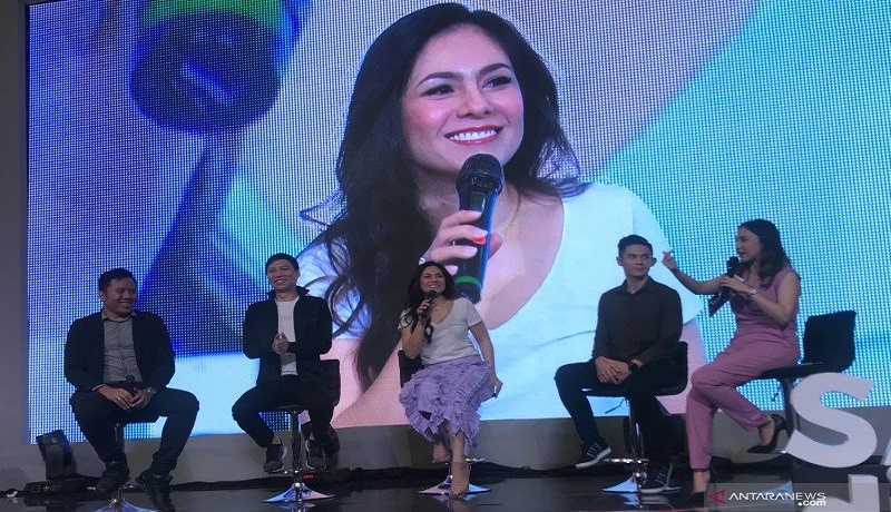 Aktris Wulan Guritno dalam talkshow yang digelar TikTok di Kota Kasblanka Jakarta, Sabtu (29/2). Foto: Antara Aktris Wulan Guritno dalam talkshow yang digelar TikTok di Kota Kasblanka Jakarta, Sabtu (29/2). Foto: Antara