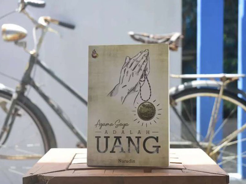 Buku Agama Saya Adalah Uang. Foto: OLX Buku Agama Saya Adalah Uang. Foto: OLX