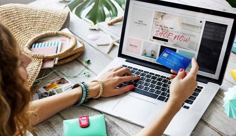 Ilustrai belanja online. Foto: Surabaya Ilustrai belanja online. Foto: Surabaya