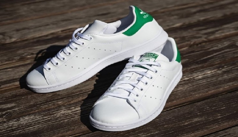 stan smith adalah