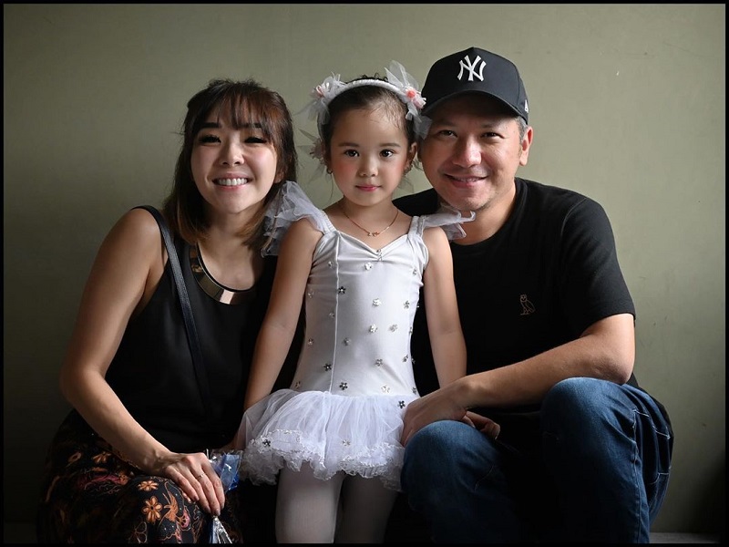 Gading Marten, Gisel dan Gempi (foto: Instagram/@Gadiiing) Gading Marten, Gisel dan Gempi (foto: Instagram/@Gadiiing)