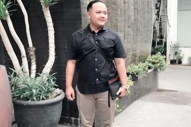 Ricky BM membuktikan bahwa kegigihan serta keuletan mampu mengantarkannya menjadi pengusaha sukses. Foto: Dok pri for JPC Ricky BM membuktikan bahwa kegigihan serta keuletan mampu mengantarkannya menjadi pengusaha sukses. Foto: Dok pri for JPC