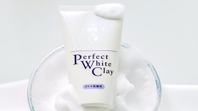 Senka Perfect White Clay (foto: IG @senkaindonesia) Senka Perfect White Clay (foto: IG @senkaindonesia)