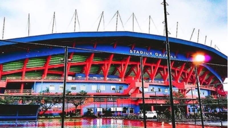 Salah satu stadion tertua di Indonesia, Gajayana (foto: SC IG @arema_bluearmy) Salah satu stadion tertua di Indonesia, Gajayana (foto: SC IG @arema_bluearmy)