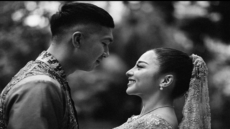 Nikita Willy dan Indra Priawan, pasangan idola masa kini(foto: IG @nikitawillyofficial94) Nikita Willy dan Indra Priawan, pasangan idola masa kini(foto: IG @nikitawillyofficial94)