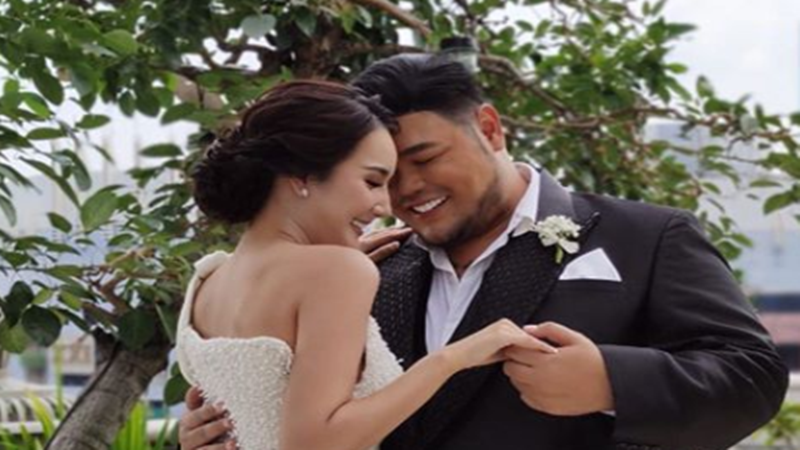 Ivan Gunawan dan Bella Aprilia (foto: SC IG @ruben_onsu) Ivan Gunawan dan Bella Aprilia (foto: SC IG @ruben_onsu)