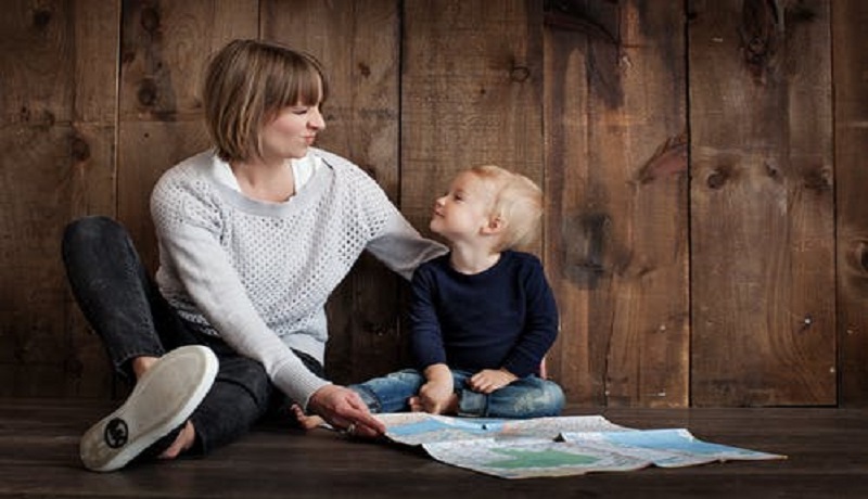 Ilustrasi ibu dan anak (foto: Pexels) Ilustrasi ibu dan anak (foto: Pexels)