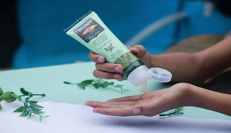 Sabun wajah Tea Tree Anti-Acne. Foto: Reva Nisa Nabella Sabun wajah Tea Tree Anti-Acne. Foto: Reva Nisa Nabella