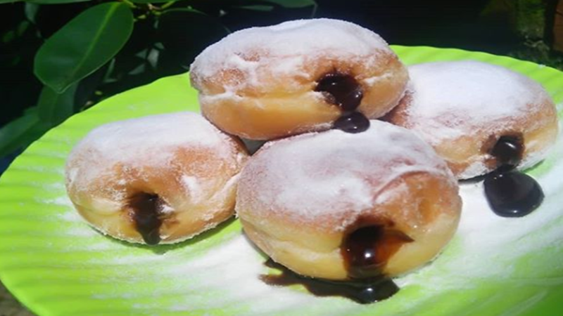 Donat bomboloni (foto: SC IG dianamayasari1217) Donat bomboloni (foto: SC IG dianamayasari1217)