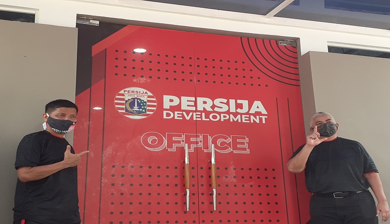 Persija Resmikan Kantor Development Center. FOTO: Andri/GenPI.co Persija Resmikan Kantor Development Center. FOTO: Andri/GenPI.co