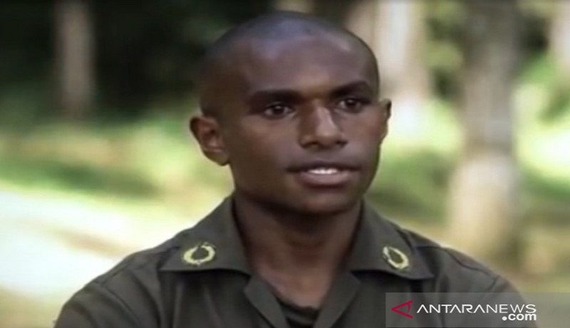 Taruna Akademi Militer TNI AD Samuel Wamu. FOTO: Antara Taruna Akademi Militer TNI AD Samuel Wamu. FOTO: Antara
