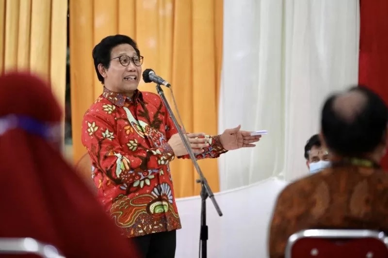 Menteri Desa, Pembangunan Daerah Tertinggal, dan Transmigrasi Abdul Halim Iskandar (Foto: ANTARA) Menteri Desa, Pembangunan Daerah Tertinggal, dan Transmigrasi Abdul Halim Iskandar (Foto: ANTARA)
