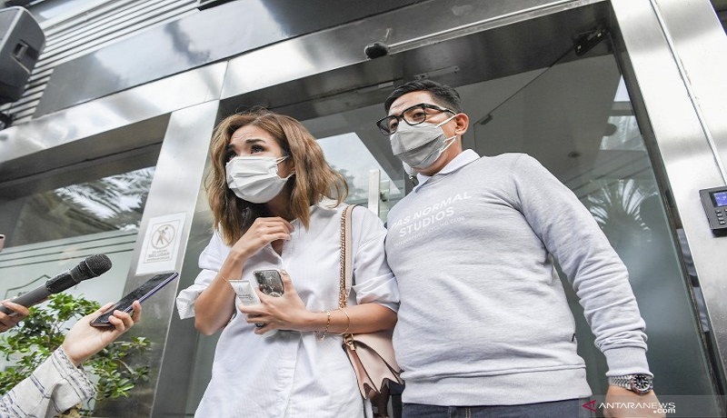 Gisella Anastasia saat diperiksa di Polda Metro Jaya. FOTO: Antara Gisella Anastasia saat diperiksa di Polda Metro Jaya. FOTO: Antara