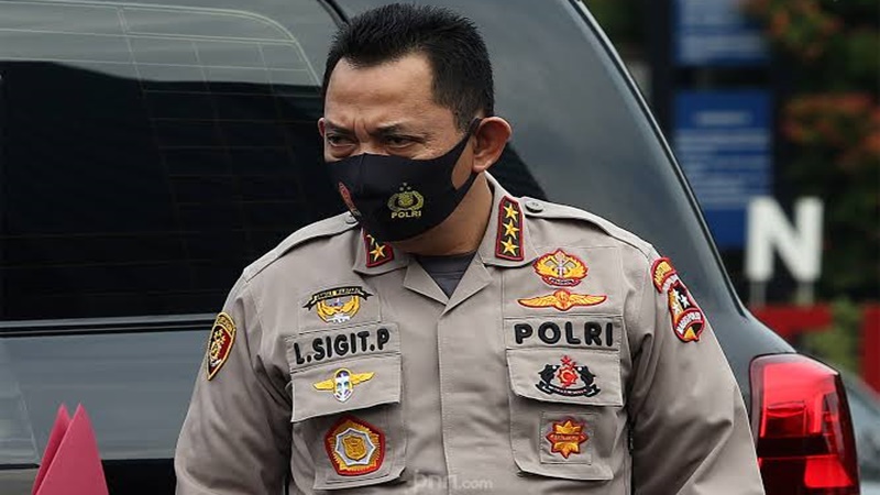 Kabareskrim Komjen Listyo Sigit Prabowo punya peluang kuat di bursa calon kapolri (foto: JPNN.com/GenPI.co) Kabareskrim Komjen Listyo Sigit Prabowo punya peluang kuat di bursa calon kapolri (foto: JPNN.com/GenPI.co)