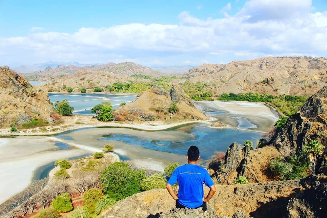 Bukit Tuamese (Foto: Instagram/@vadyoct) Bukit Tuamese (Foto: Instagram/@vadyoct)