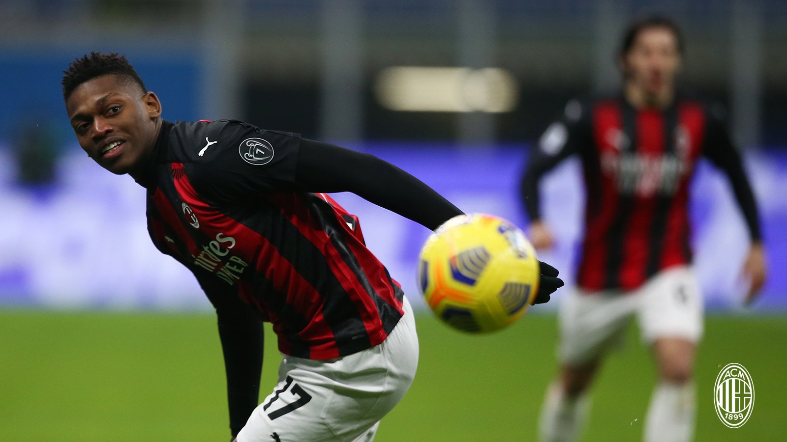 Rafael Leao, bintang muda AC Milan. (foto: twitter.com/acmilan). Rafael Leao, bintang muda AC Milan. (foto: twitter.com/acmilan).