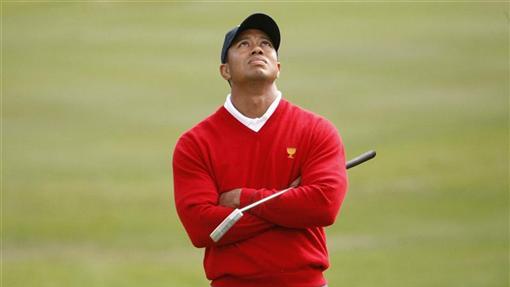 Tiger Woods. (foto: REUTERS/Shaun Best) Tiger Woods. (foto: REUTERS/Shaun Best)