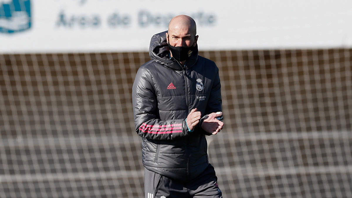 Zinedine Zidane. (foto: twitter.com/realmadrid) Zinedine Zidane. (foto: twitter.com/realmadrid)