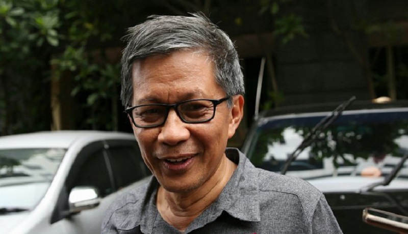 Akademisi Rocky Gerung. Foto: JPNN. Akademisi Rocky Gerung. Foto: JPNN.