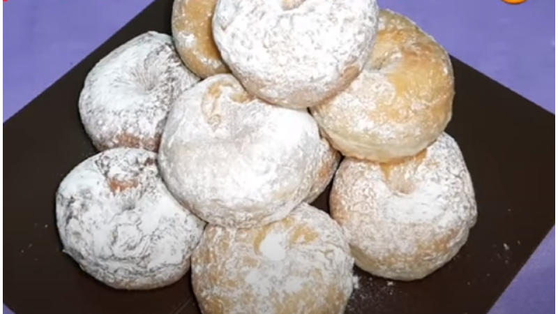 Donat jadul yang montok (foto: SC YouTube Hellend ChanneL) Donat jadul yang montok (foto: SC YouTube Hellend ChanneL)