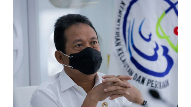 Menteri Kelautan dan Perikanan Sakti Wahyu Trenggono tegas soal keputusannya untuk melarang ekspor benur lobster (foto: Dok. KKP) Menteri Kelautan dan Perikanan Sakti Wahyu Trenggono tegas soal keputusannya untuk melarang ekspor benur lobster (foto: Dok. KKP)