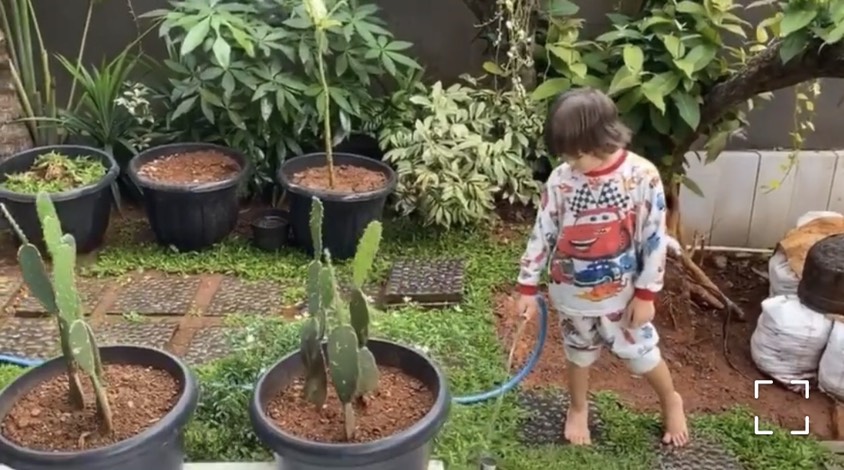 Buah Jatuh Tidak Jauh Dari Pohonnya El Barack Ikuti Hobi