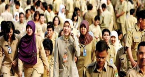 Angin Segar Pencairan Gaji ke-13 PNS, TNI, Polri, Ini Rinciannya (Foto: Doc JPNN) Angin Segar Pencairan Gaji ke-13 PNS, TNI, Polri, Ini Rinciannya (Foto: Doc JPNN)