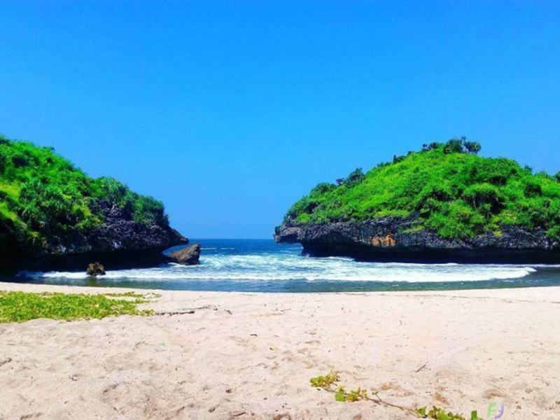 Pantai Sedahan. Foto: eksotisjogja.com Pantai Sedahan. Foto: eksotisjogja.com