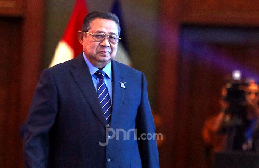 Mendadak SBY Risau, Nasibnya Tak Ingin Seperti Amien Rais, Ngeri (Foto: JPNN.com/GenPI.co) Mendadak SBY Risau, Nasibnya Tak Ingin Seperti Amien Rais, Ngeri (Foto: JPNN.com/GenPI.co)