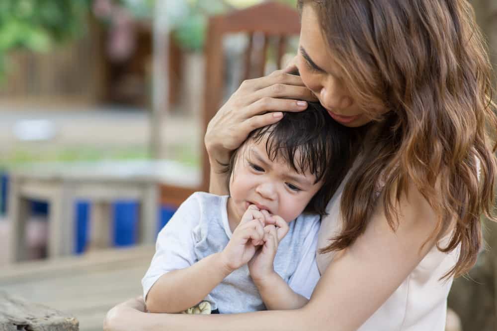 Ilustrasi anak susah makan. Foto: Shutterstock Ilustrasi anak susah makan. Foto: Shutterstock