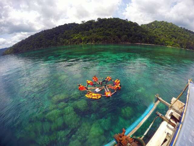 Ingin Traveling ke Banyuwangi? Traveler Wajib Akses Aplikasi Ini. Foto: Phinemo Ingin Traveling ke Banyuwangi? Traveler Wajib Akses Aplikasi Ini. Foto: Phinemo