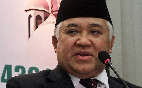 Pernyataan Din Syamsuddin Bikin Hati Gemetar, Istana Makin Ngeri (Foto: jpnn/GenPI.co) Pernyataan Din Syamsuddin Bikin Hati Gemetar, Istana Makin Ngeri (Foto: jpnn/GenPI.co)
