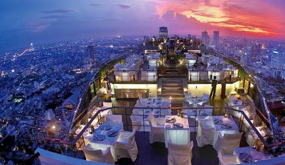 Dinner di 5 Restoran Rooftop, Bikin Pasangan Langsung Lumer (Foto: skye-tips wahana murah) Dinner di 5 Restoran Rooftop, Bikin Pasangan Langsung Lumer (Foto: skye-tips wahana murah)