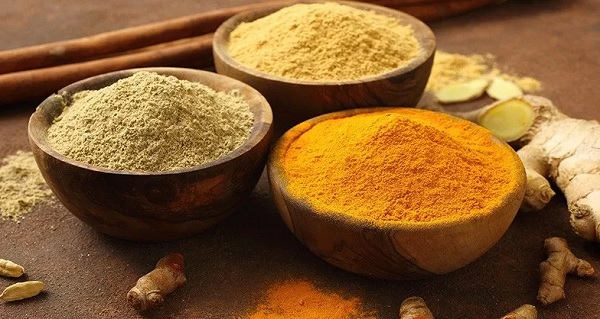 Temulawak Campur Kunyit Khasiatnya Ternyata Sangat Dahsyat (Foto: Shutterstock) Temulawak Campur Kunyit Khasiatnya Ternyata Sangat Dahsyat (Foto: Shutterstock)
