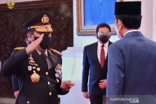 Mendadak Kapolri Listyo Sigit Perintahkan Ini, Ngeri-Ngeri Sedap (Foto: Antara) Mendadak Kapolri Listyo Sigit Perintahkan Ini, Ngeri-Ngeri Sedap (Foto: Antara)