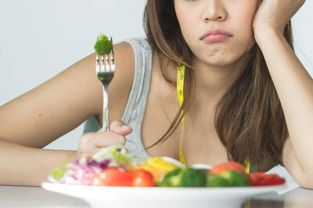 Ilustrasi malas makan. Foto: Shutterstock Ilustrasi malas makan. Foto: Shutterstock