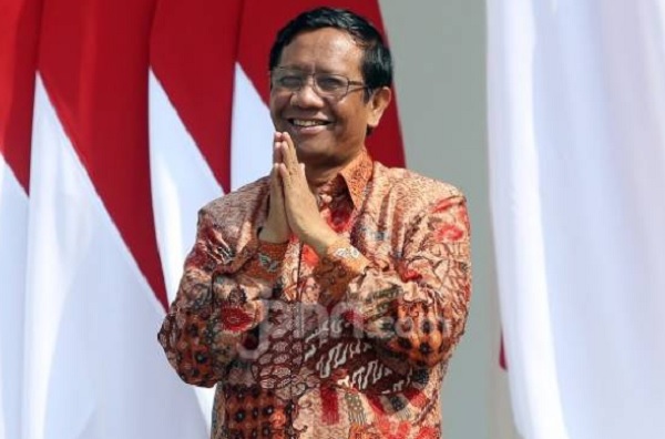Pakar Hukum Top Bongkar Fakta Mengejutkan, Mahfud MD Terpojok (Foto: JPNN.com/GenPI.co) Pakar Hukum Top Bongkar Fakta Mengejutkan, Mahfud MD Terpojok (Foto: JPNN.com/GenPI.co)
